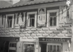 1960 sgrafitov� fas�da po rekonstrukci